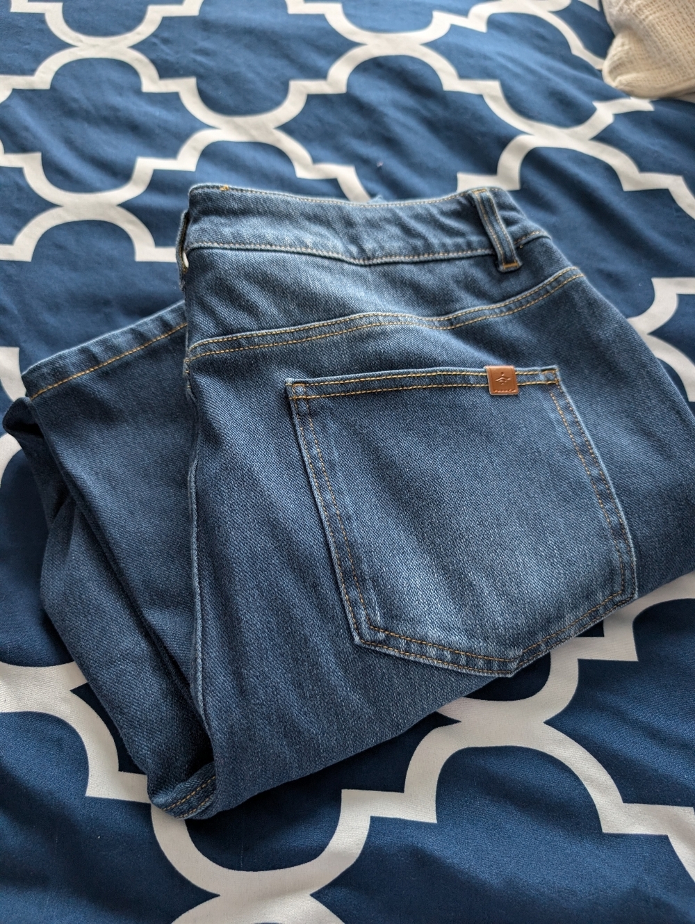 HALARA Blue Straight Leg Jeans with Contrast Stitching. Paint Blue Denim. - Picture 4 of 4